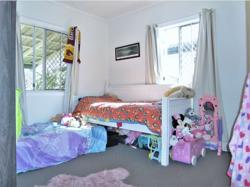 36 Weetwood Street, Newtown QLD 4350