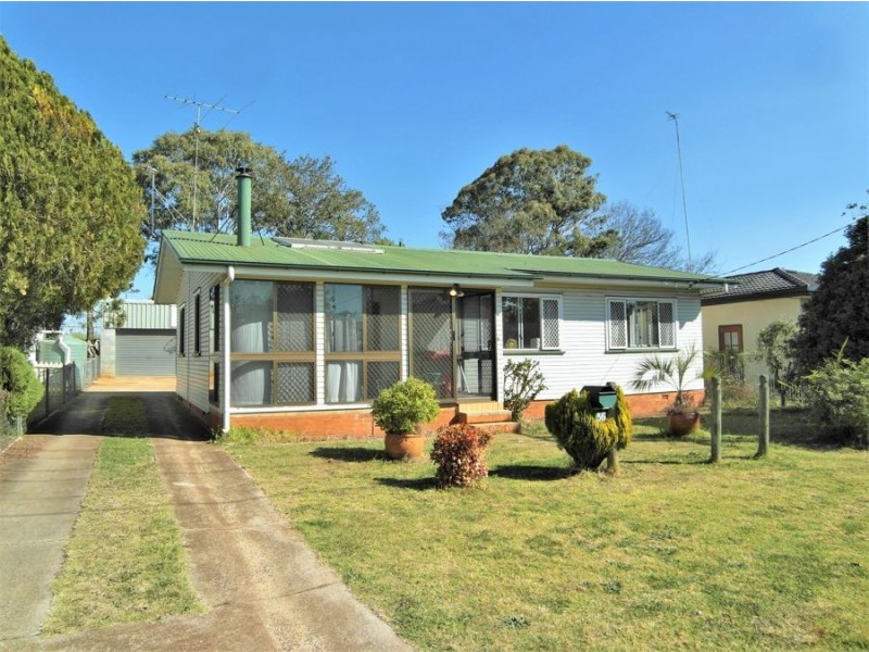 36 Weetwood Street, Newtown QLD 4350