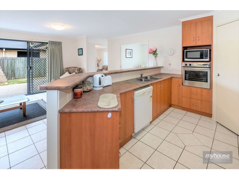 12 Cinnamon Drive, Glenvale QLD 4350