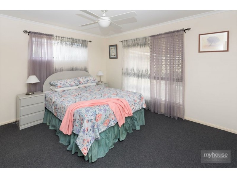 12 Cinnamon Drive, Glenvale QLD 4350
