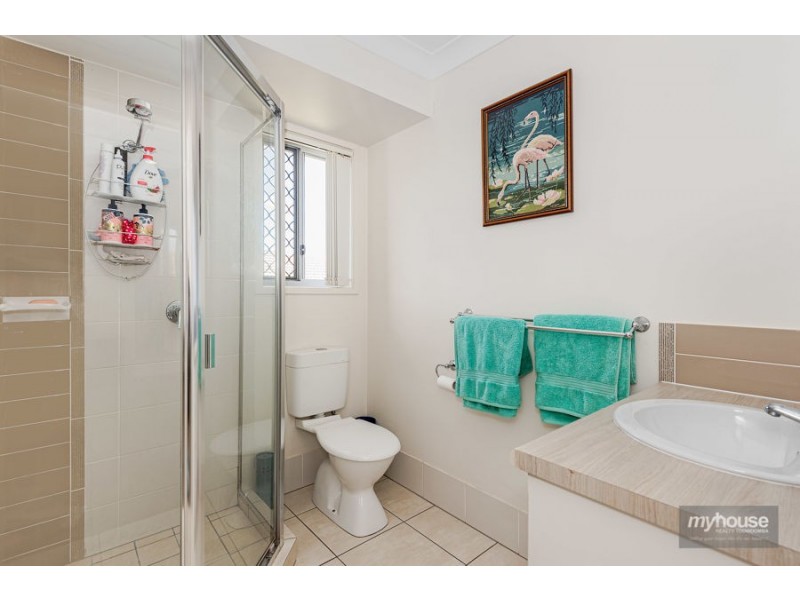10 Alpine Court, Cranley QLD 4350