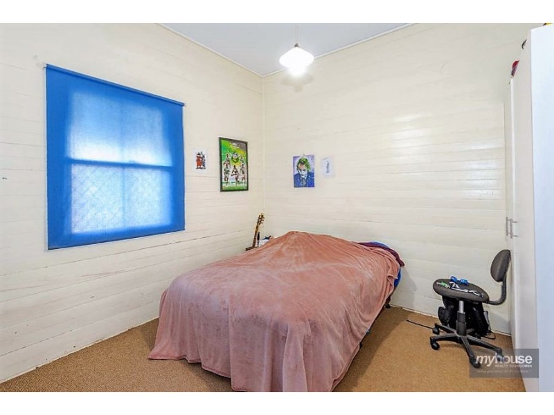 41 West Street, Newtown QLD 4350