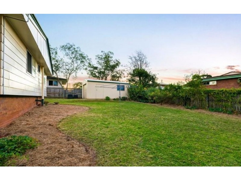 3 Dignan Court, Harristown QLD 4350