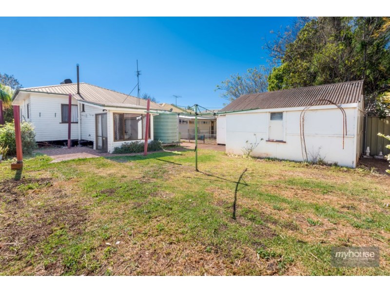 10 Goode Street, Newtown QLD 4350