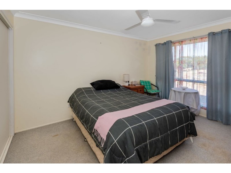 10 Parklea Drive, Placid Hills QLD 4343
