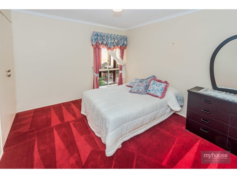 7 Araluen Court, Kearneys Spring QLD 4350