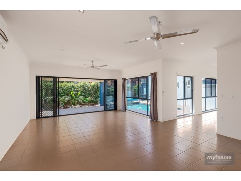 13 Oak Court, Rangeville QLD 4350