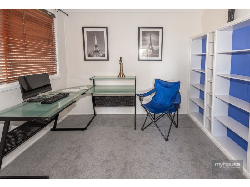 15 Skehan Street, Centenary Heights QLD 4350