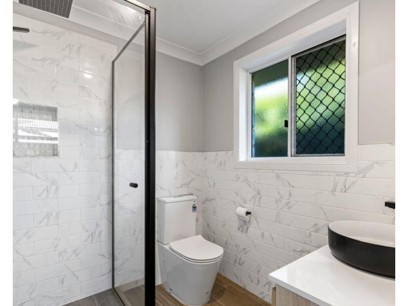 13 Uniplaza Court, Kearneys Spring QLD 4350