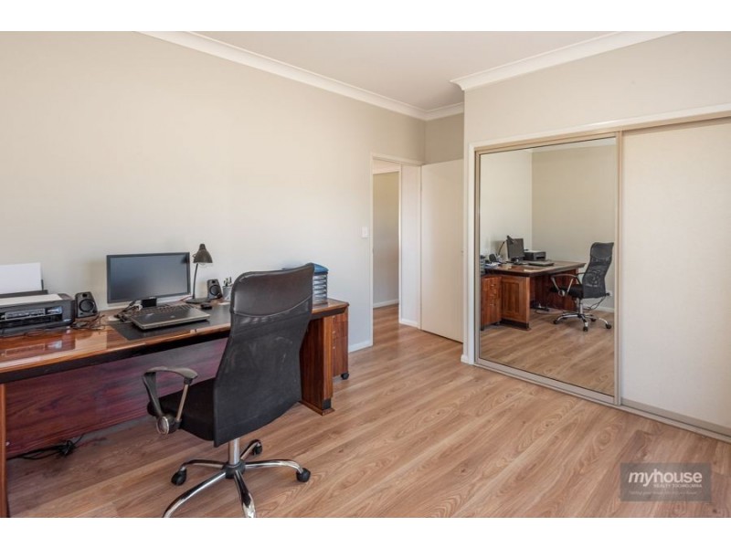 5 Dolleys Road, Withcott QLD 4352