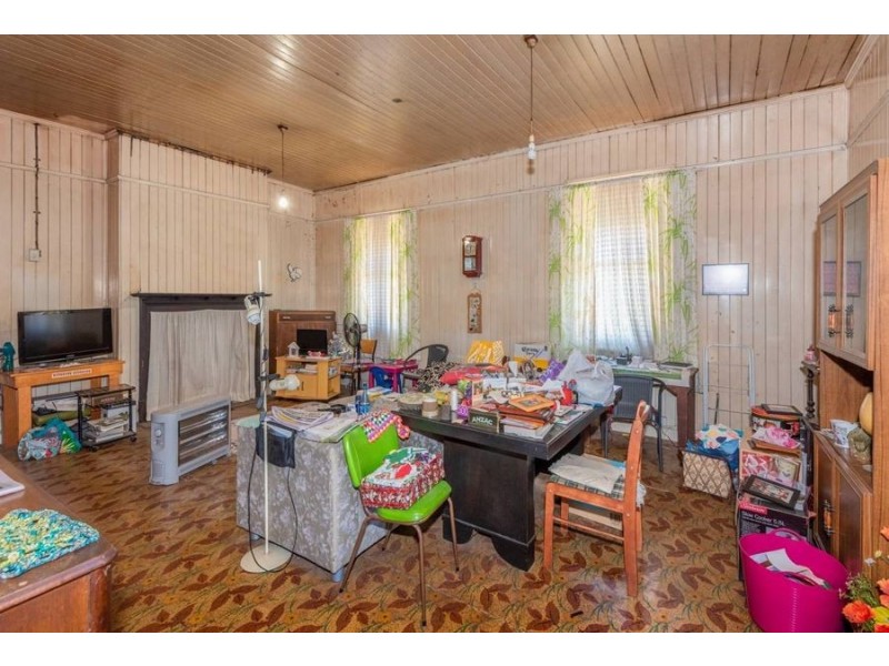 134 Hill Street, Newtown QLD 4350