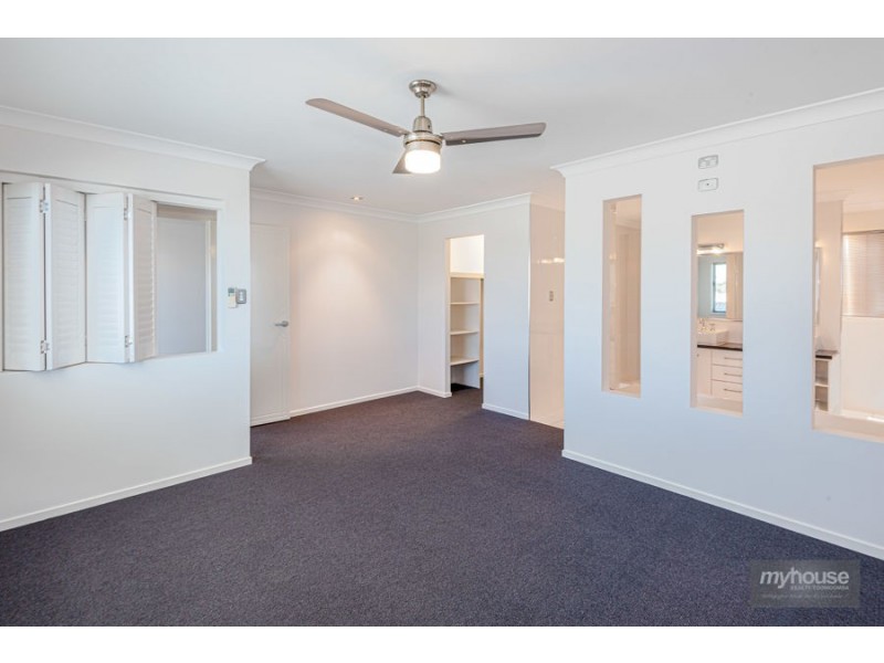 12 McCallum Court, Middle Ridge QLD 4350