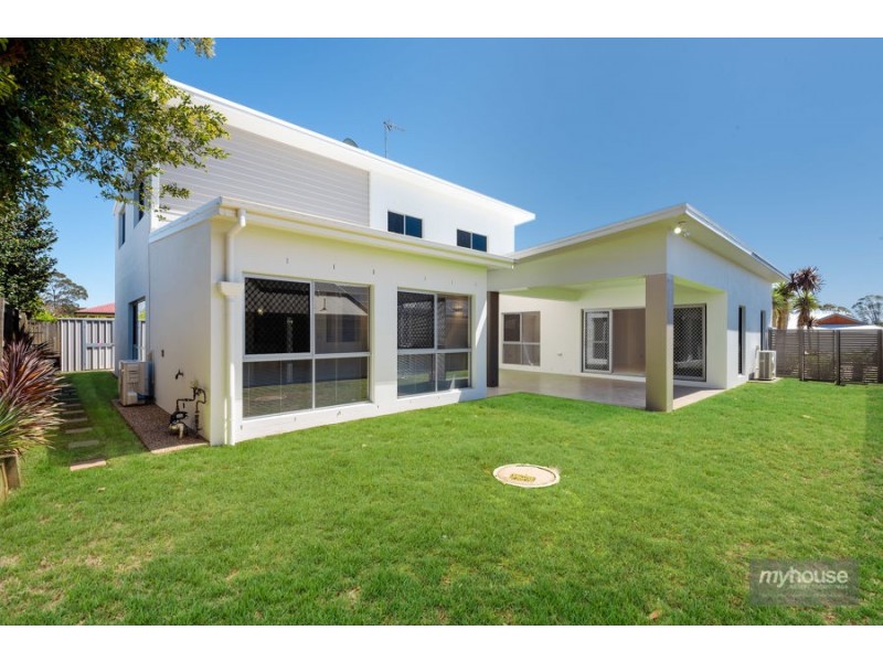 12 McCallum Court, Middle Ridge QLD 4350