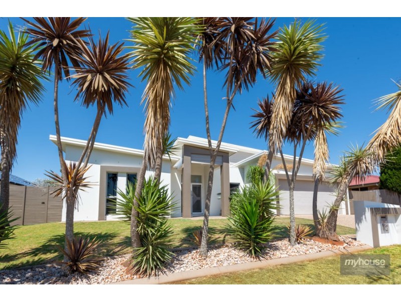 12 McCallum Court, Middle Ridge QLD 4350