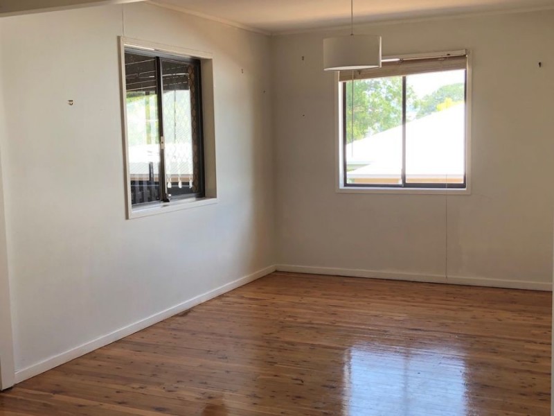 60 Long Street, Rangeville QLD 4350