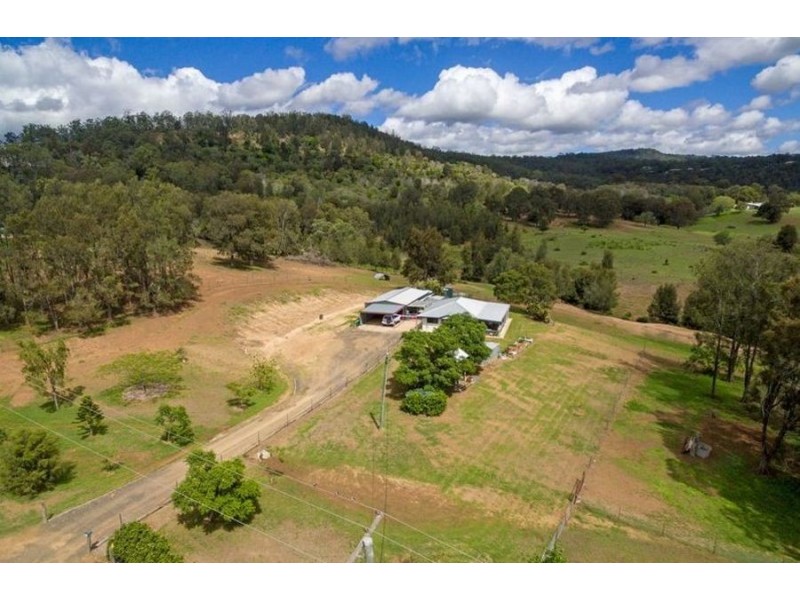 20 Dolleys Road, Withcott QLD 4352