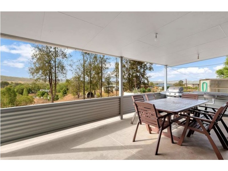 20 Dolleys Road, Withcott QLD 4352