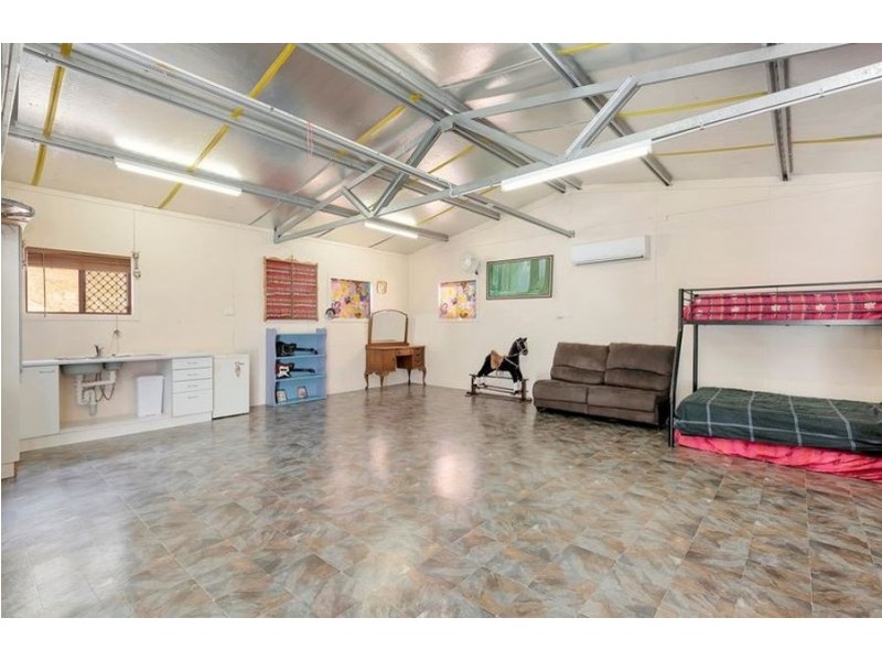 20 Dolleys Road, Withcott QLD 4352