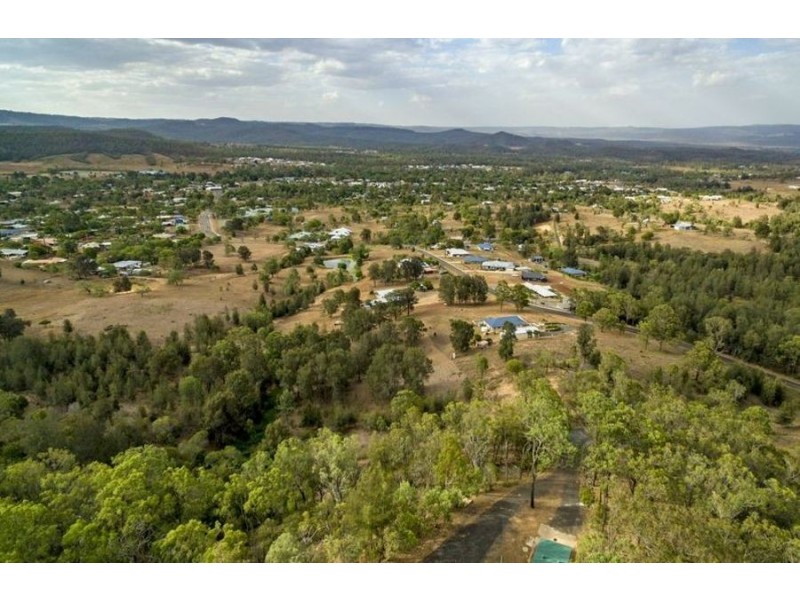 20 Dolleys Road, Withcott QLD 4352