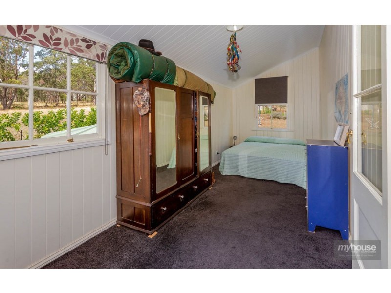 32 Happy Valley Road, Cabarlah QLD 4352