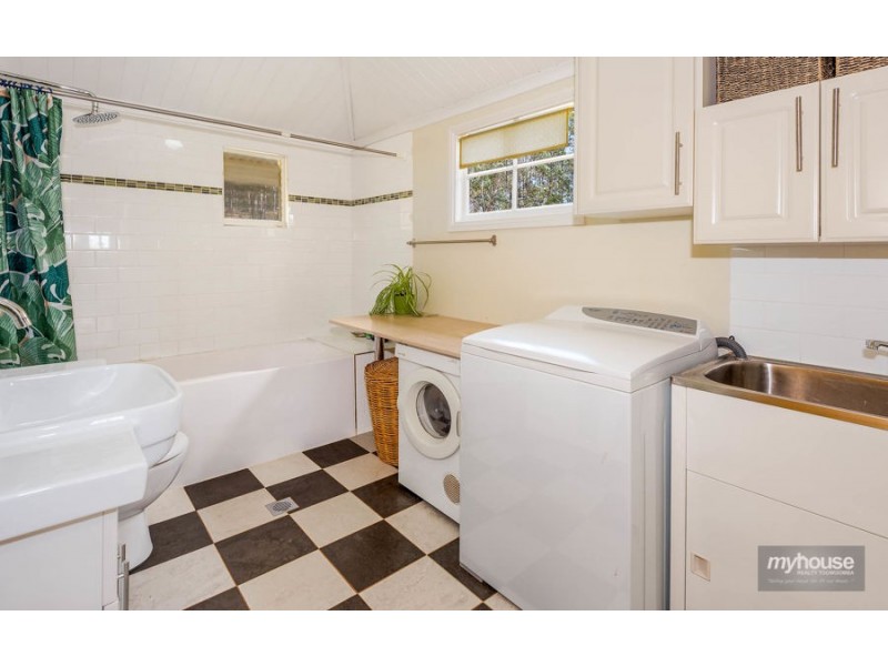 32 Happy Valley Road, Cabarlah QLD 4352