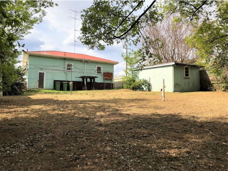 152 Jellicoe Street, North Toowoomba QLD 4350