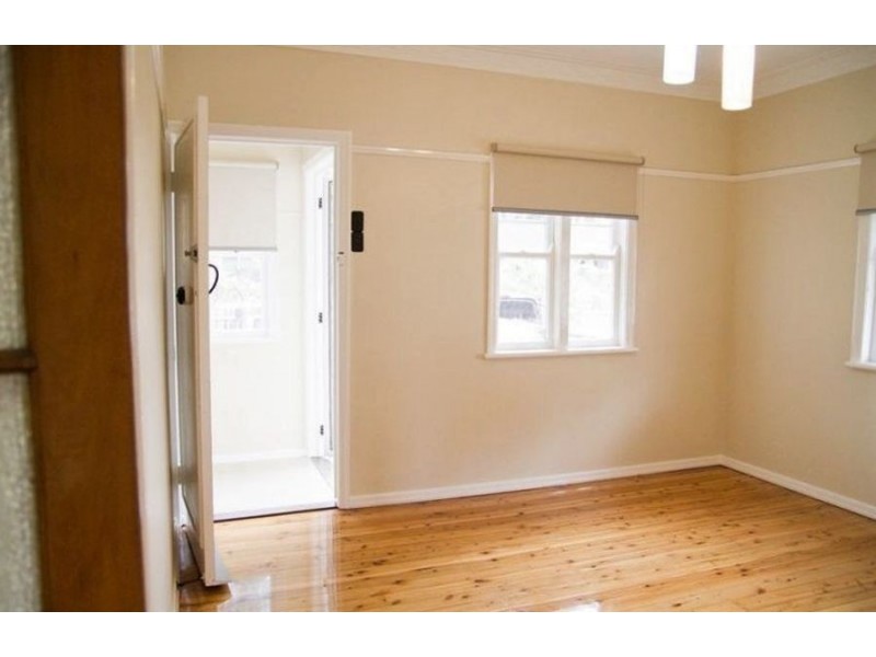 3a Warwick Street, Harristown QLD 4350