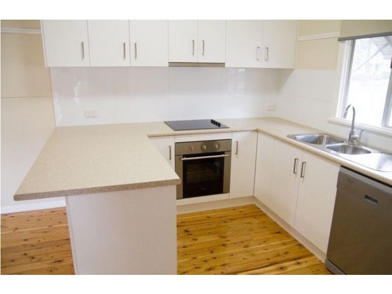 3a Warwick Street, Harristown QLD 4350