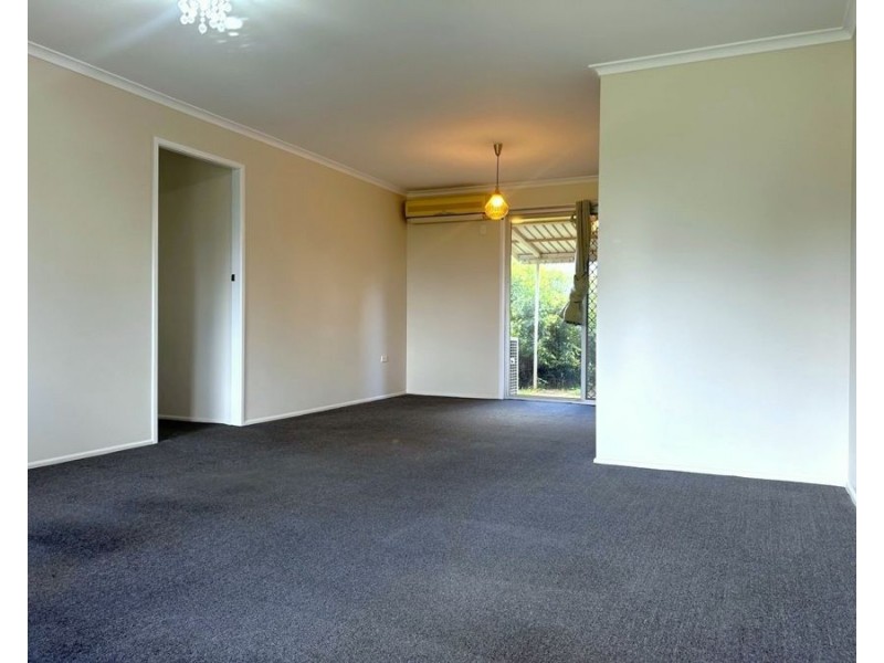 16 Bennett Street, Wilsonton QLD 4350