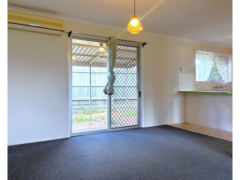 16 Bennett Street, Wilsonton QLD 4350