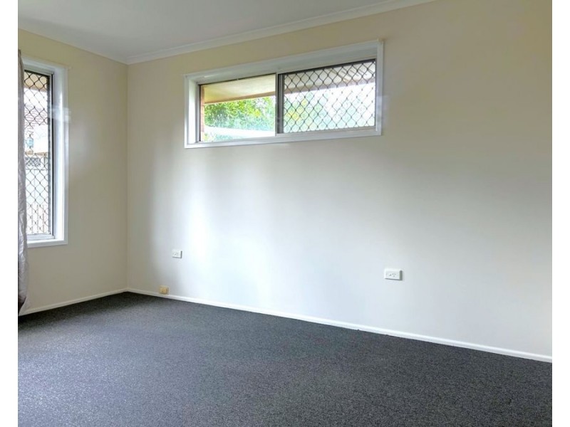 16 Bennett Street, Wilsonton QLD 4350