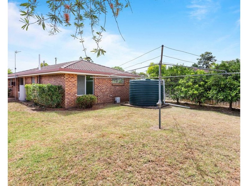 16 Bennett Street, Wilsonton QLD 4350