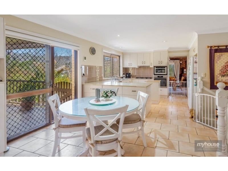 19 Elizabeth Street, Withcott QLD 4352