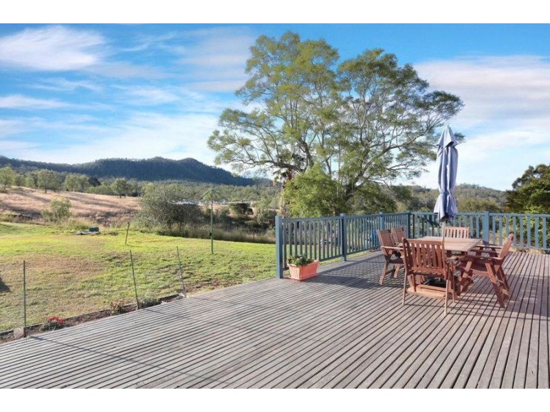 450 Rockmount Road, Rockmount QLD 4344