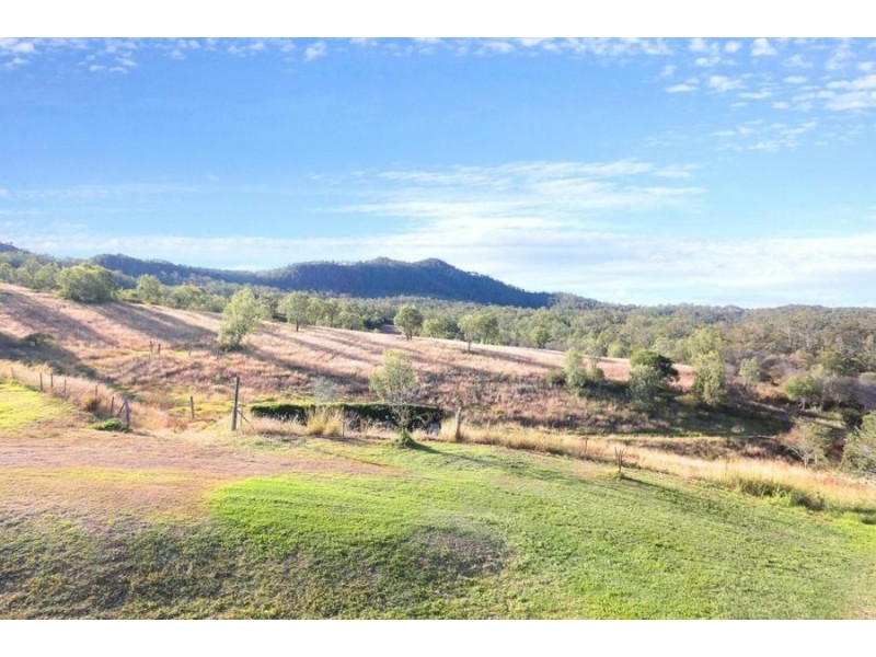 450 Rockmount Road, Rockmount QLD 4344