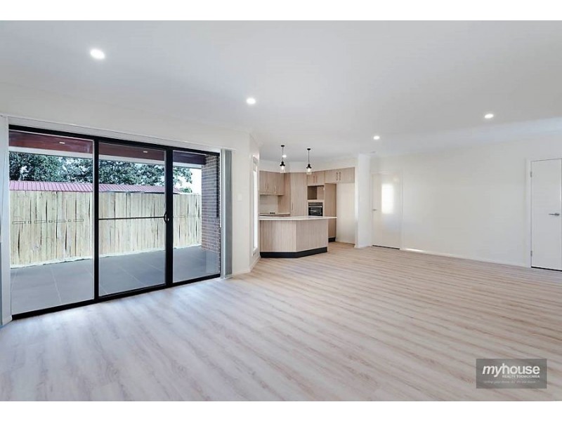 192a South Street, Centenary Heights QLD 4350