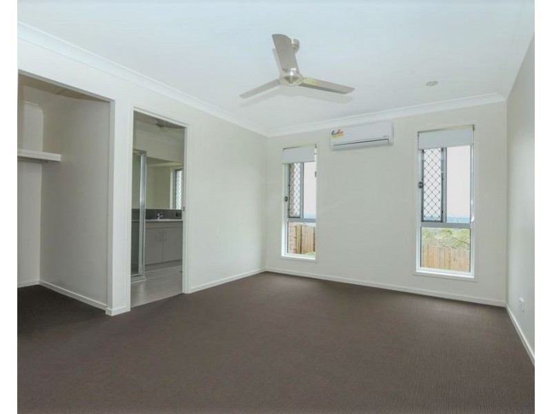 27 Sanctuary Drive, Cranley QLD 4350
