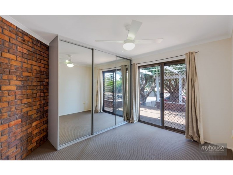 6 Melway Crescent, Harristown QLD 4350