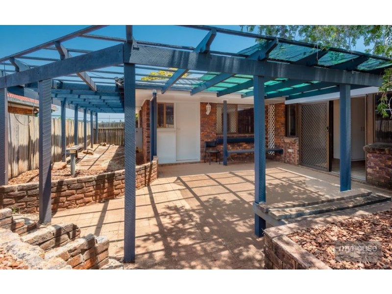 6 Melway Crescent, Harristown QLD 4350