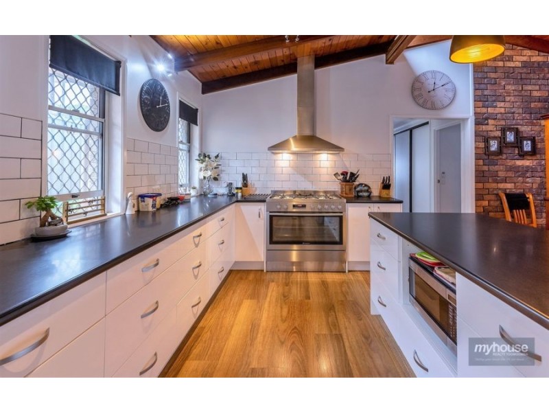 14 Pine Court, Rangeville QLD 4350