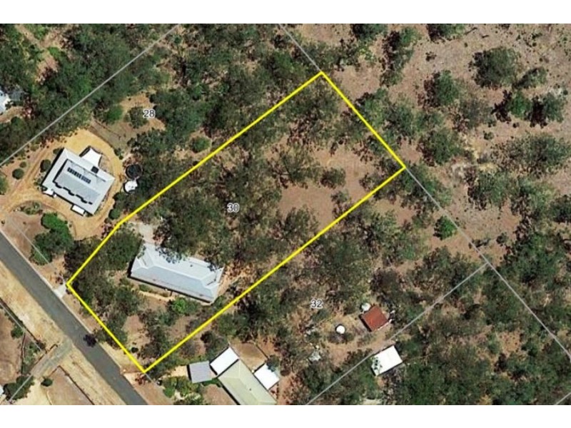 30 Berghofer, Withcott QLD 4352