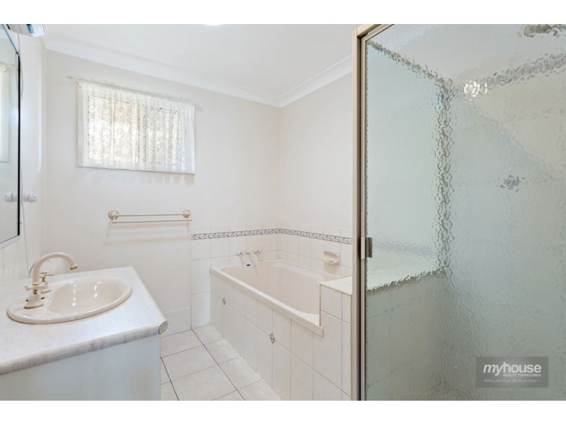 62 Fitzpatrick Street, Wilsonton QLD 4350