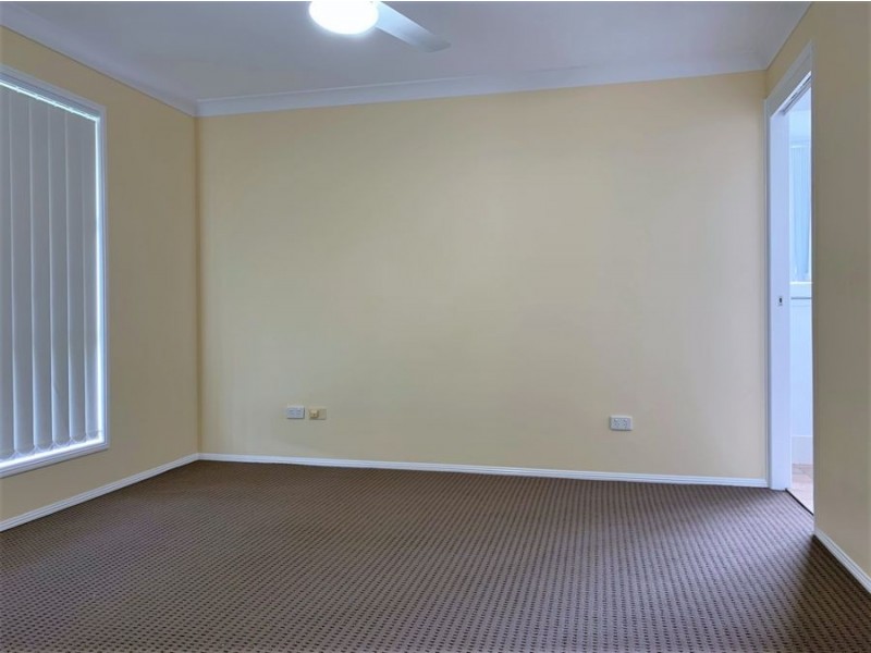 17 Gouldson Drive, Kearneys Spring QLD 4350