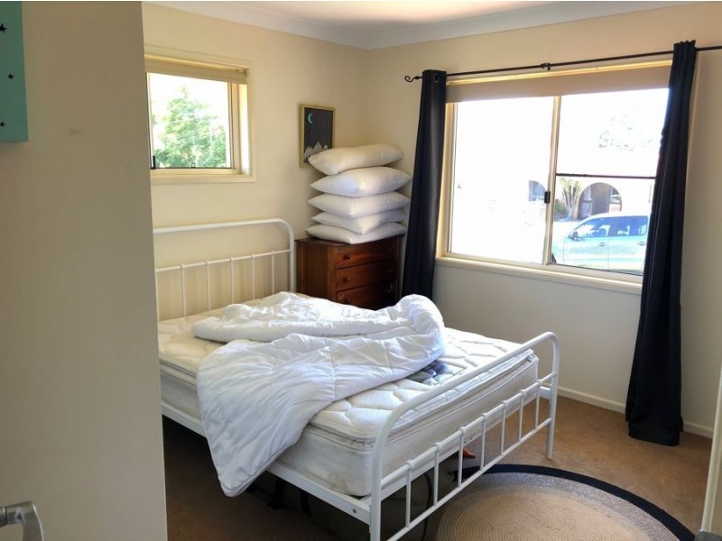 2 Dora Street, South Toowoomba QLD 4350