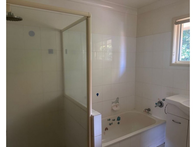 2 Dora Street, South Toowoomba QLD 4350