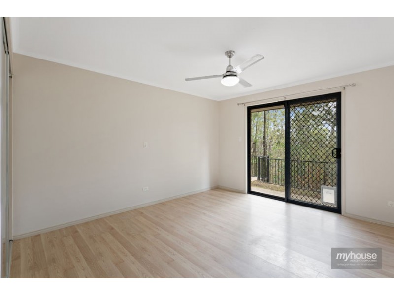 5 Clive Crescent, Withcott QLD 4352