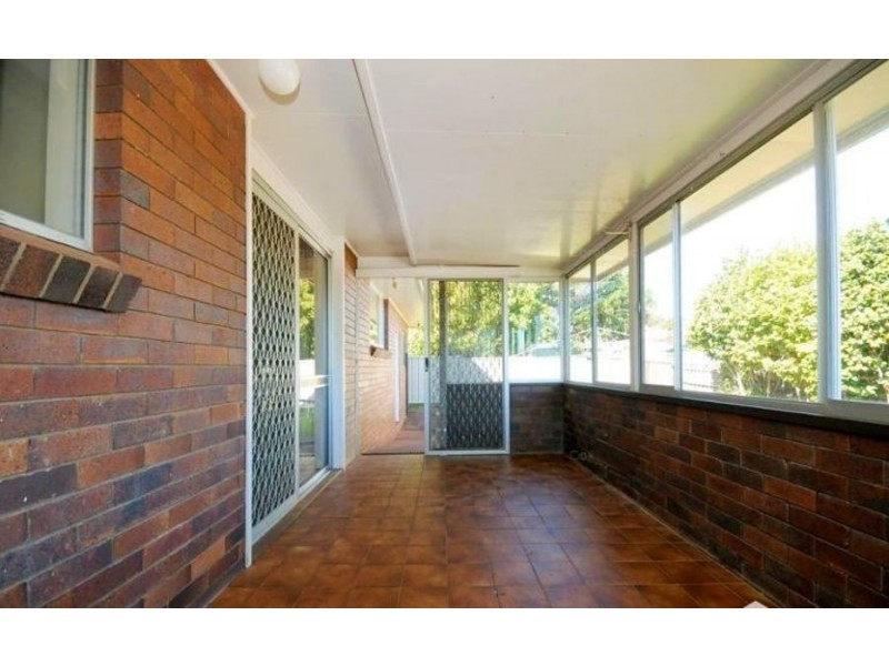 16 Naranga Street, Rangeville QLD 4350