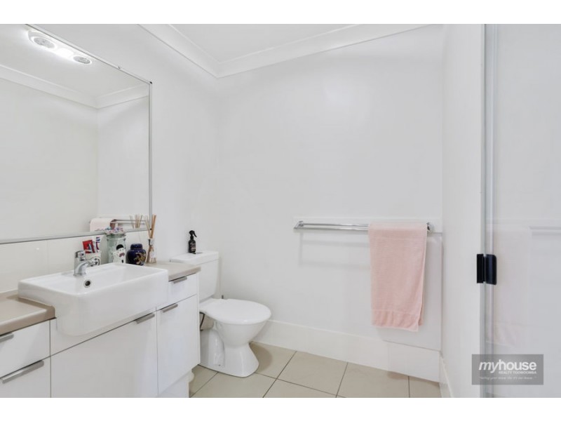 29 Sweeney Street, Kearneys Spring QLD 4350