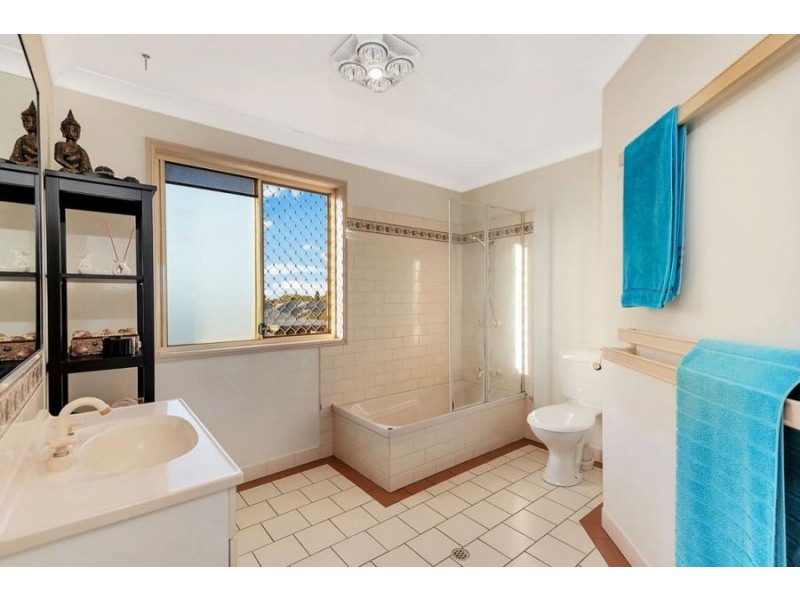 3/249 Nelson Street, Kearneys Spring QLD 4350