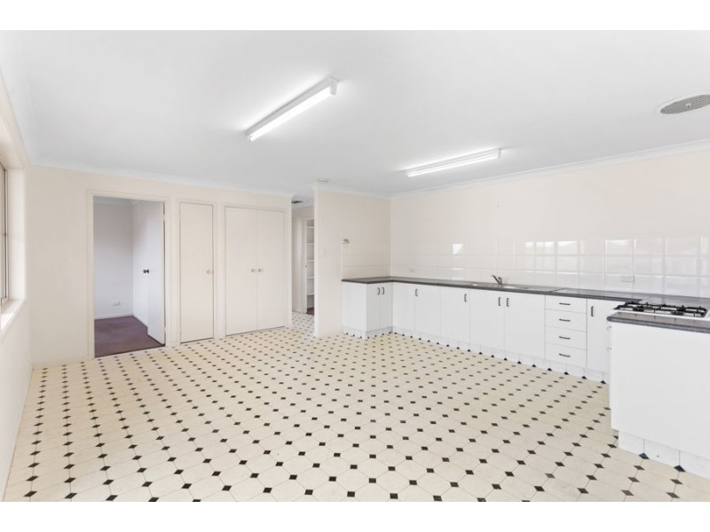 4 Karebo Close, Darling Heights QLD 4350